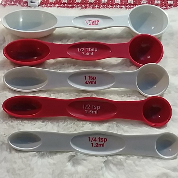 Kitchen Utensils - Picture 3 of 7